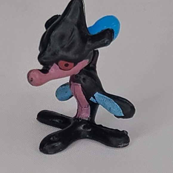 Pokemon 2000s Mini Vinyl RL Gumball Toy Miniature Size Skrelp Action Figure - Picture 3 of 7